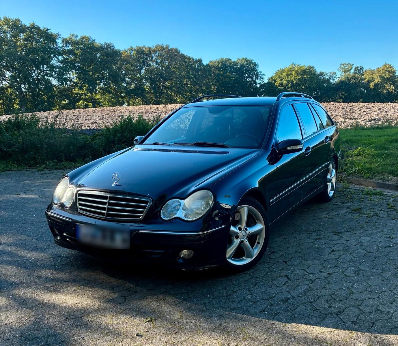Mercedes-Benz C 220
