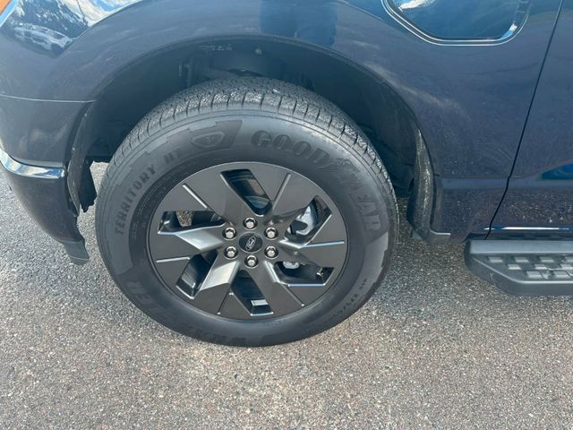 Ford F150 Lightning Lariat gr. Batterie im Vorlauf+20