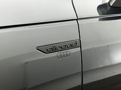 AUDI A4 Allroad S LINE/ 4x4 / NUR 52.tKM / GARANTIE /