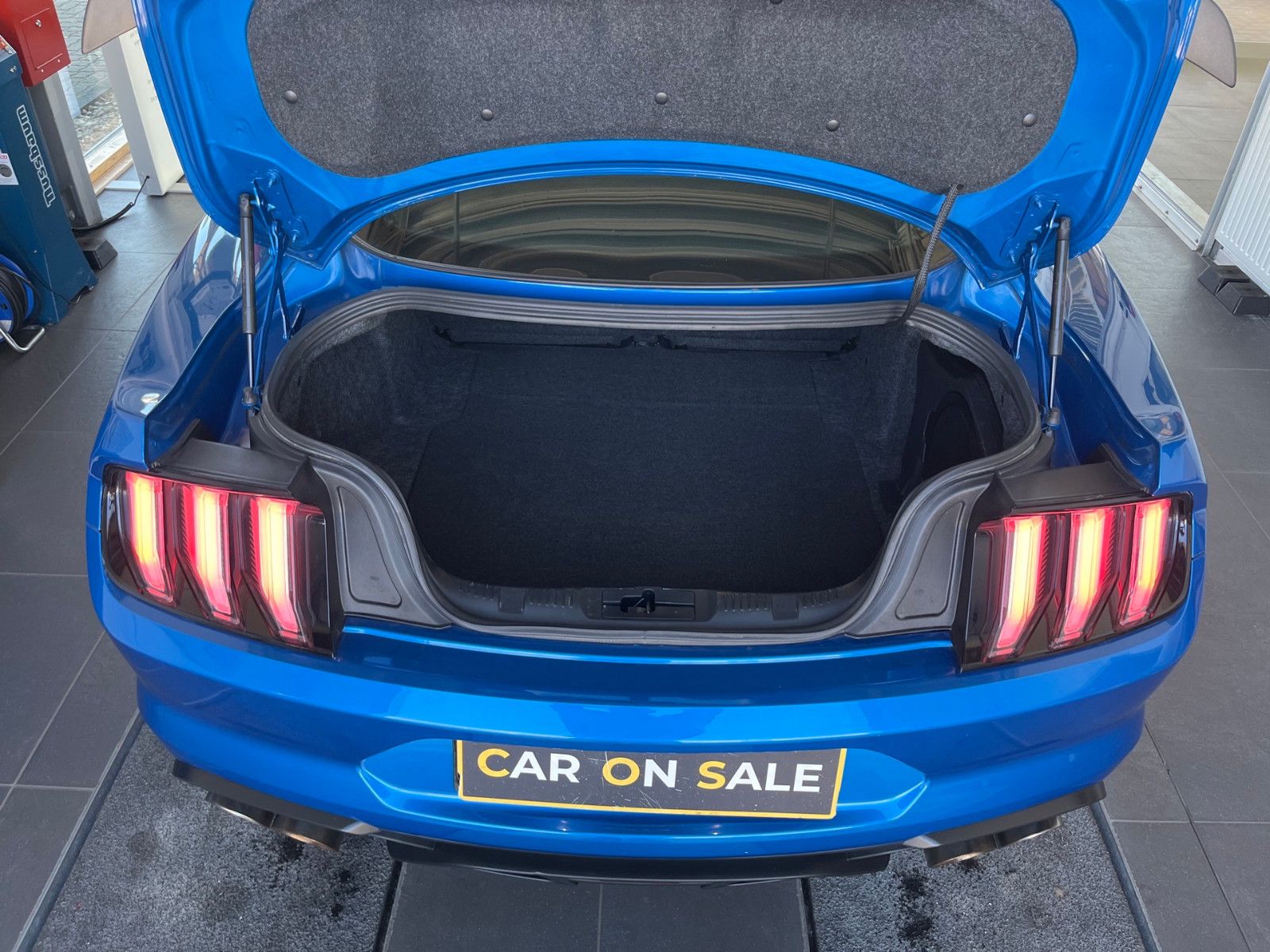 Fahrzeugabbildung Ford MUSTANG|MACH1|SCHALTER|DEUTSCHES FZG