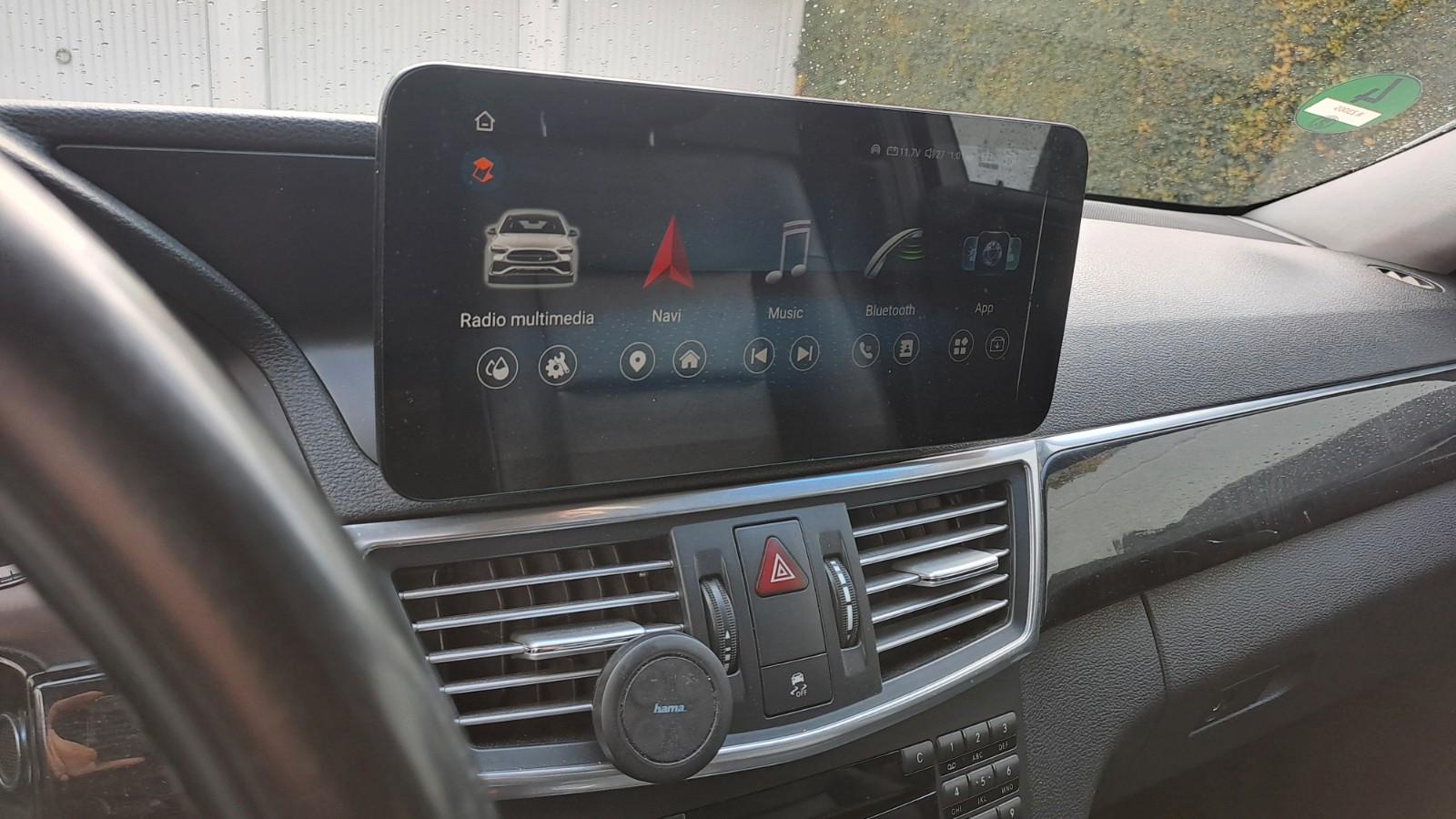Mercedes-Benz MERCEDES-BENZ 220 CDI BlueEFFICIENCY AVANTGARDE