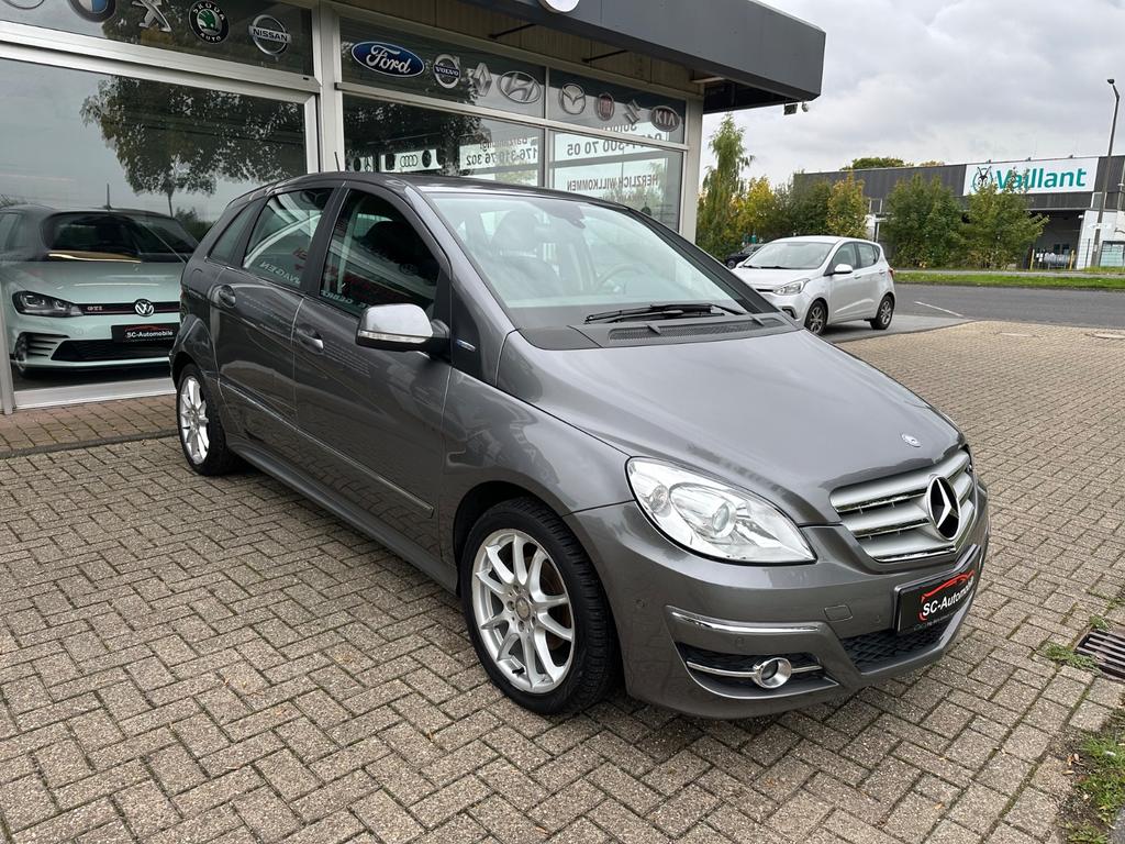 Mercedes-Benz B 160
