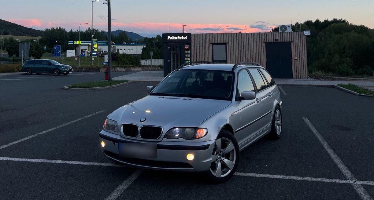 BMW 320, 2004