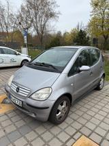 Mercedes-Benz Mercedes A160 Automatik  TÜV bis 2026  F... - Mercedes-Benz A 160 in Dresden