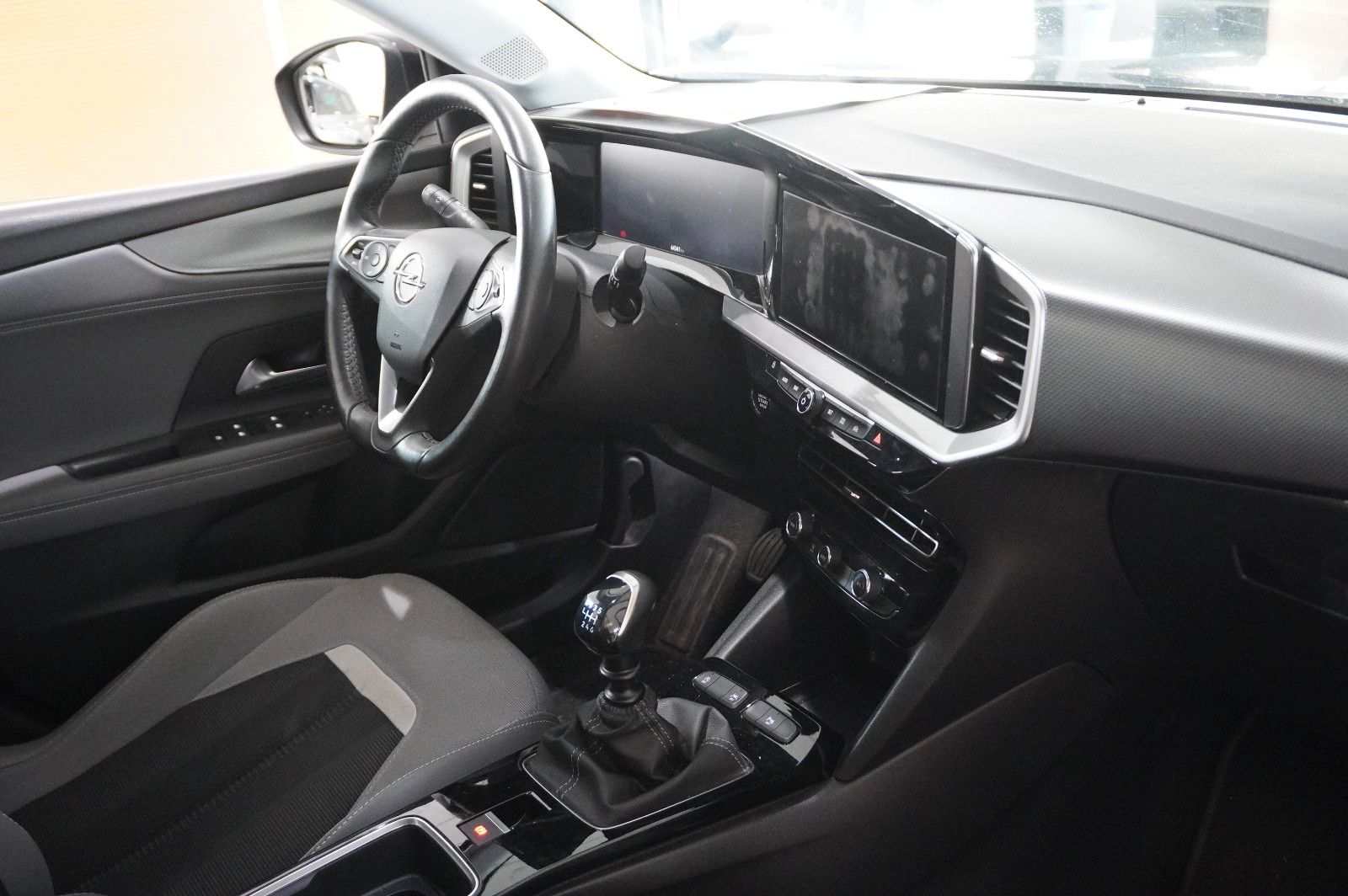 Fahrzeugabbildung Opel Mokka B 1.5D ELEGANCE NAVI/LED/KAMERA/SPORT/DAB+