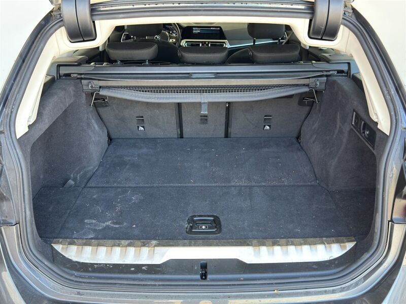 BMW 320e Tour. Advantage Navi.LED.AHK.ACC.PDC.SHZ foto 10
