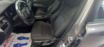 Toyota C-HR - 6