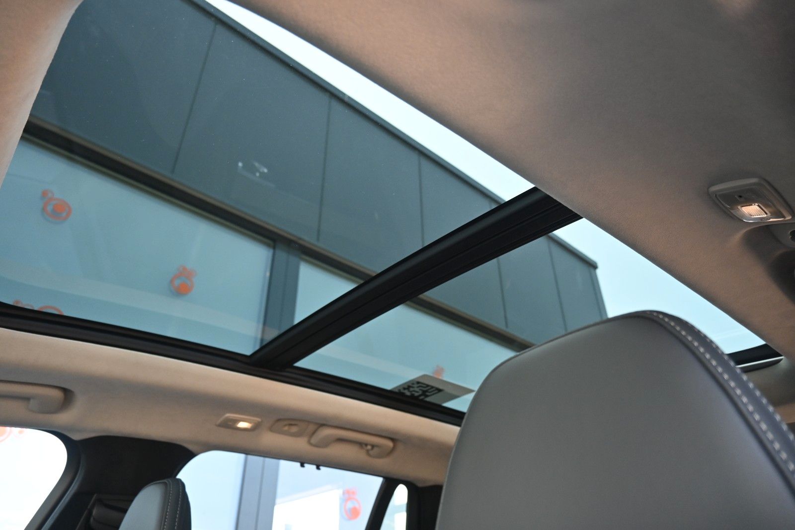 Fahrzeugabbildung Volvo XC90 Ultra Dark T8 AWD Recharge*LUFT*PANO*STHZ