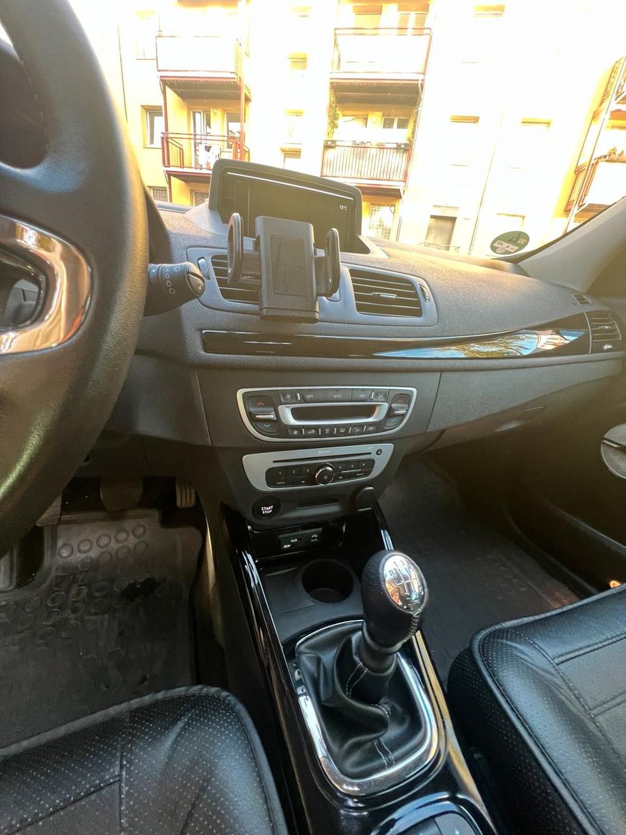 Renault Megane 2015 — photo 6