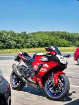 Yamaha YZF R-1 - YAMAHA R1