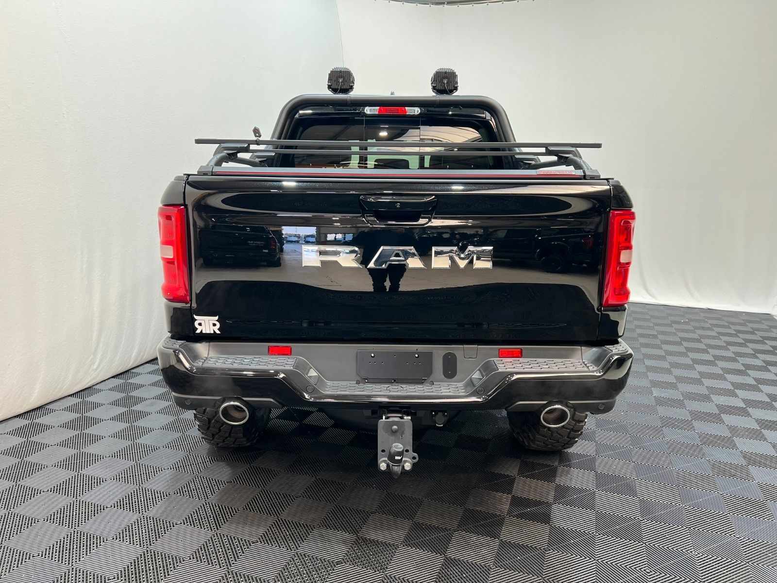 Fahrzeugabbildung Dodge RAM 1500 Laramie Sport 3.0L RTR Umbau