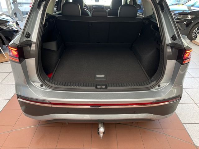 Fahrzeugabbildung Volkswagen Tayron 2.0 TDI DSG ELEGANCE AHK NAVI LED-PLUS