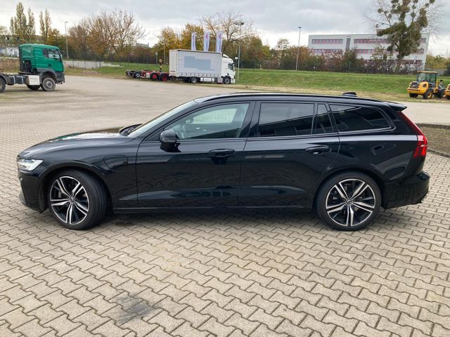 V60 T6 R-Design Recharge Plug-In Hybrid AWD