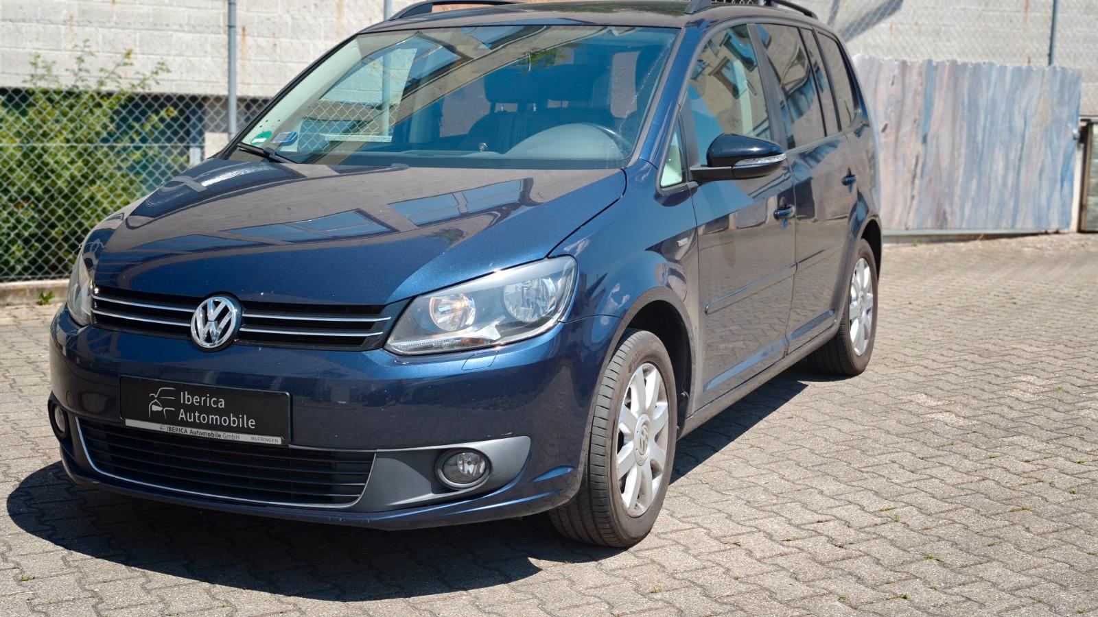 Volkswagen Touran Match*7 SITZE*AHK*TEMPOMAT