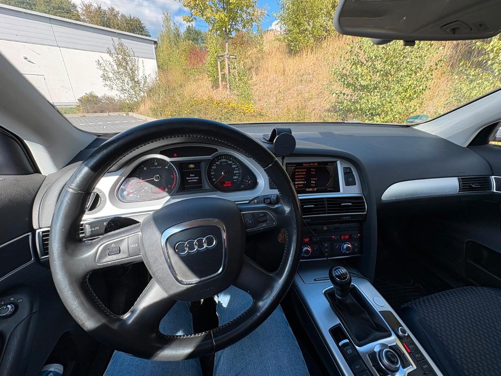 Audi A6 2010 — photo 5