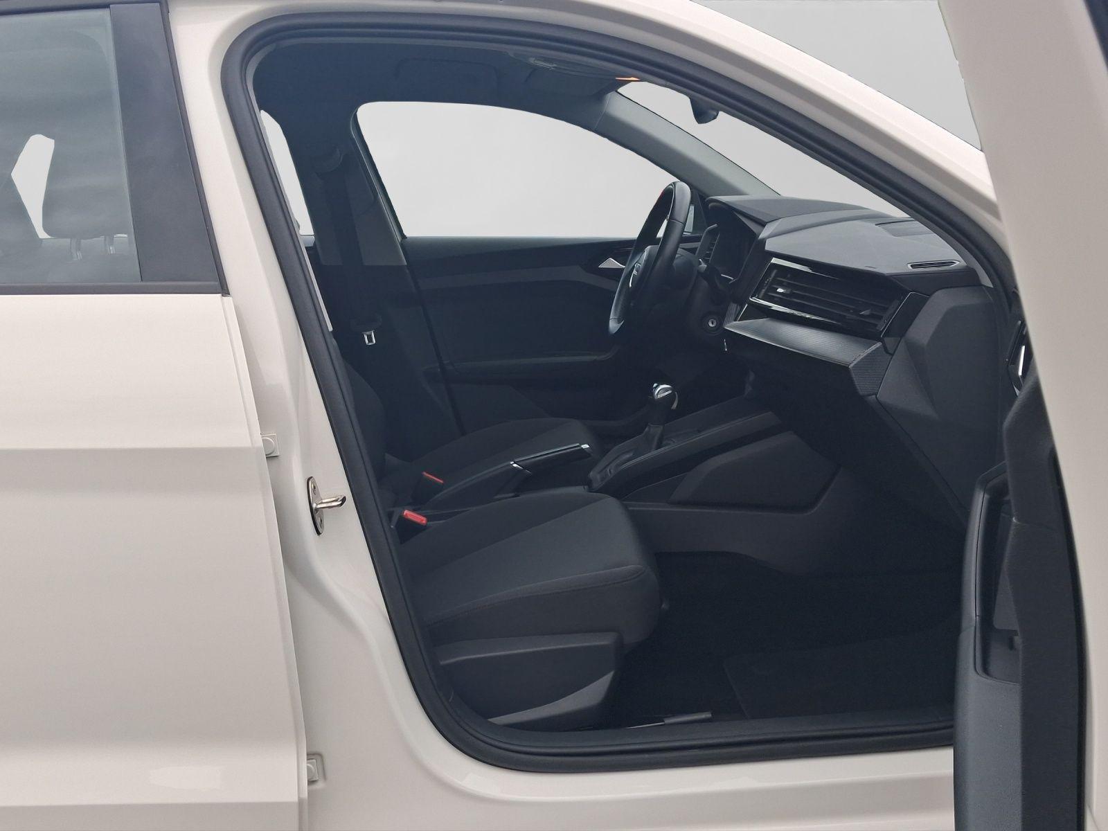 Audi A1 Sportback 25 TFSI PDC DAB+ SITZHZG, миниатюра 4
