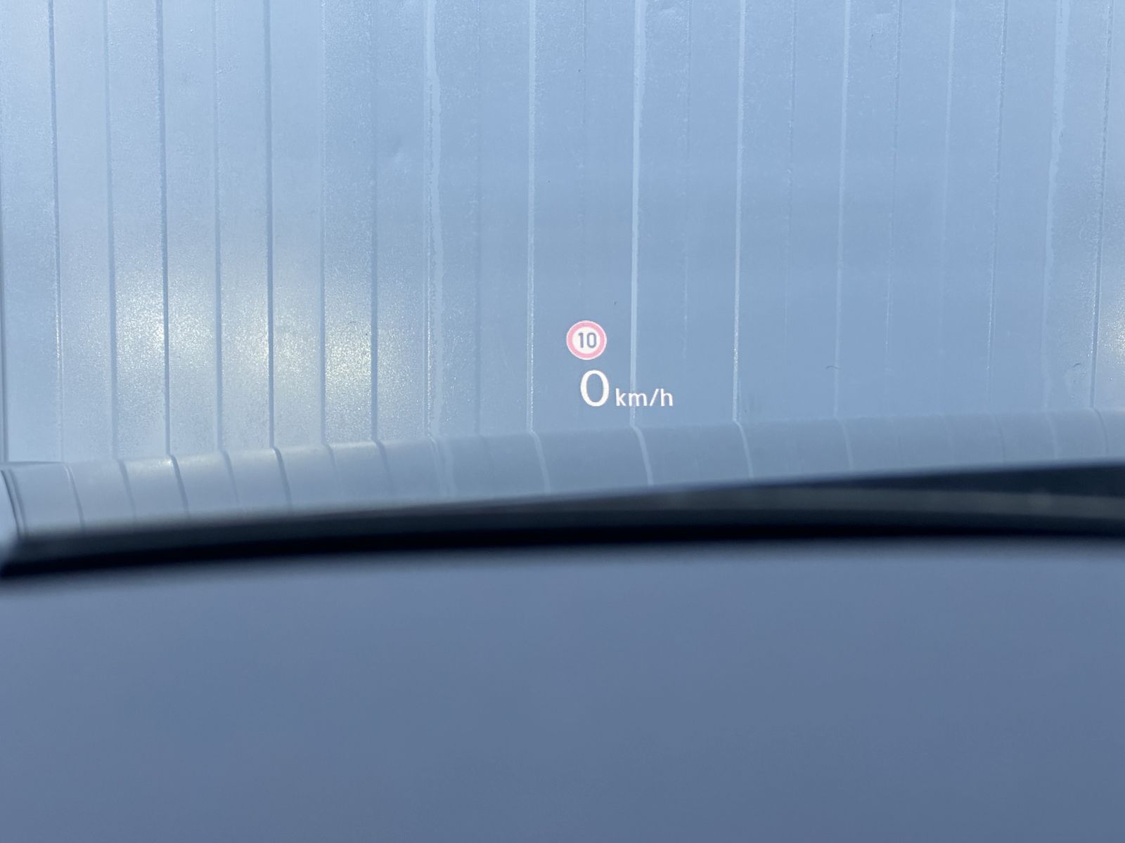 Fahrzeugabbildung Volkswagen Tiguan Elegance eHybrid NAV+IQ-LIGHT+AHK+HEAD-UP