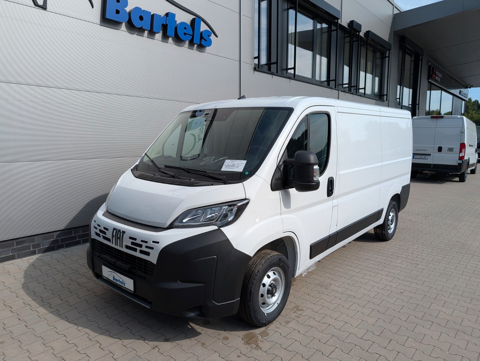 Fahrzeugabbildung Fiat Ducato Kastenwagen 28 L2H1 120 Multijet Flach
