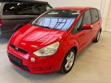 Ford S-MAX Titanium 2.5T VOLL 1.HAND - Ford S-Max mit Benzin-Antrieb: Kleinbus, 2.5