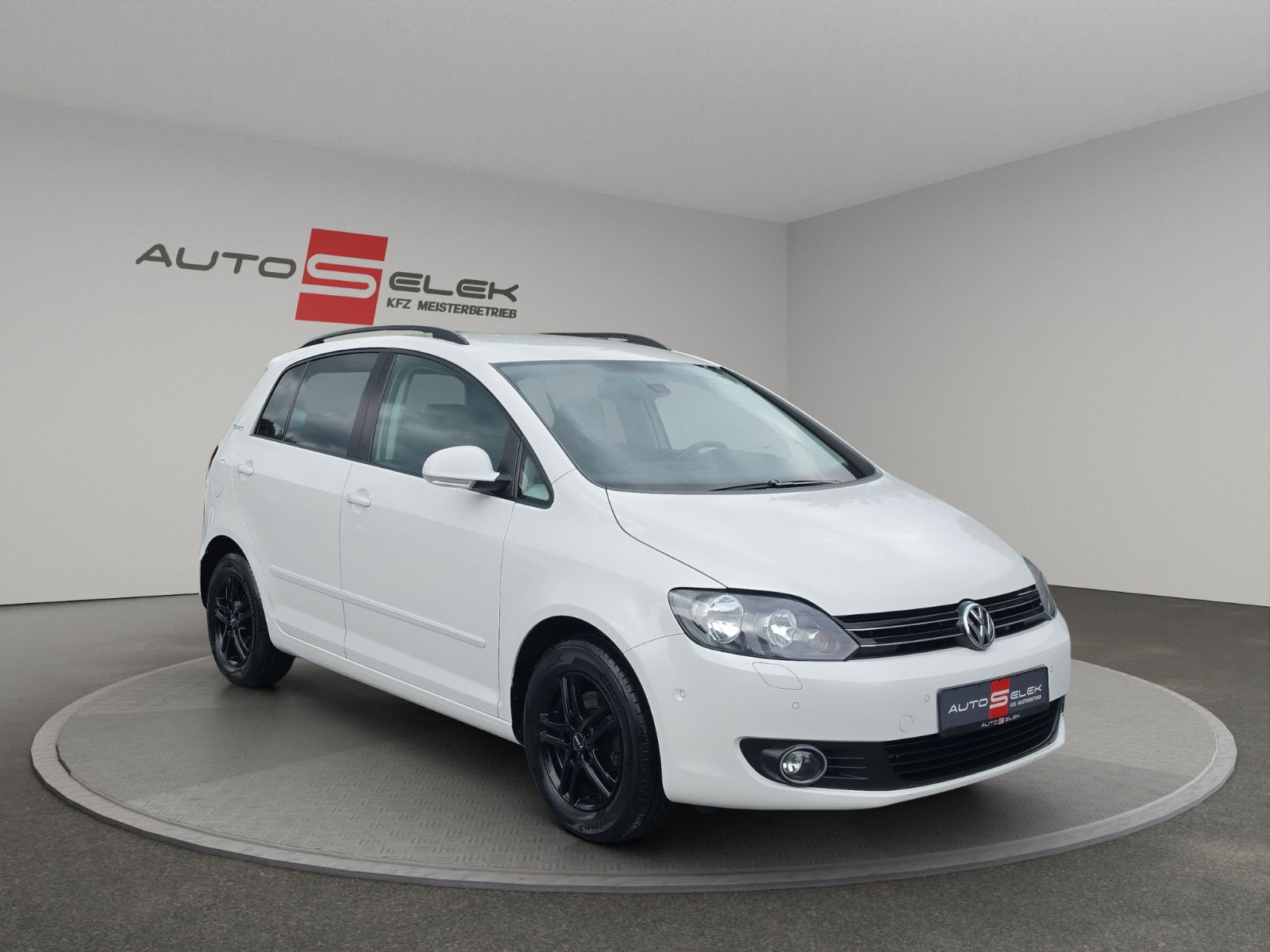 Fahrzeugabbildung Volkswagen Golf Plus VI Team AUTOMATIK STEUERKETT TÜV NEU