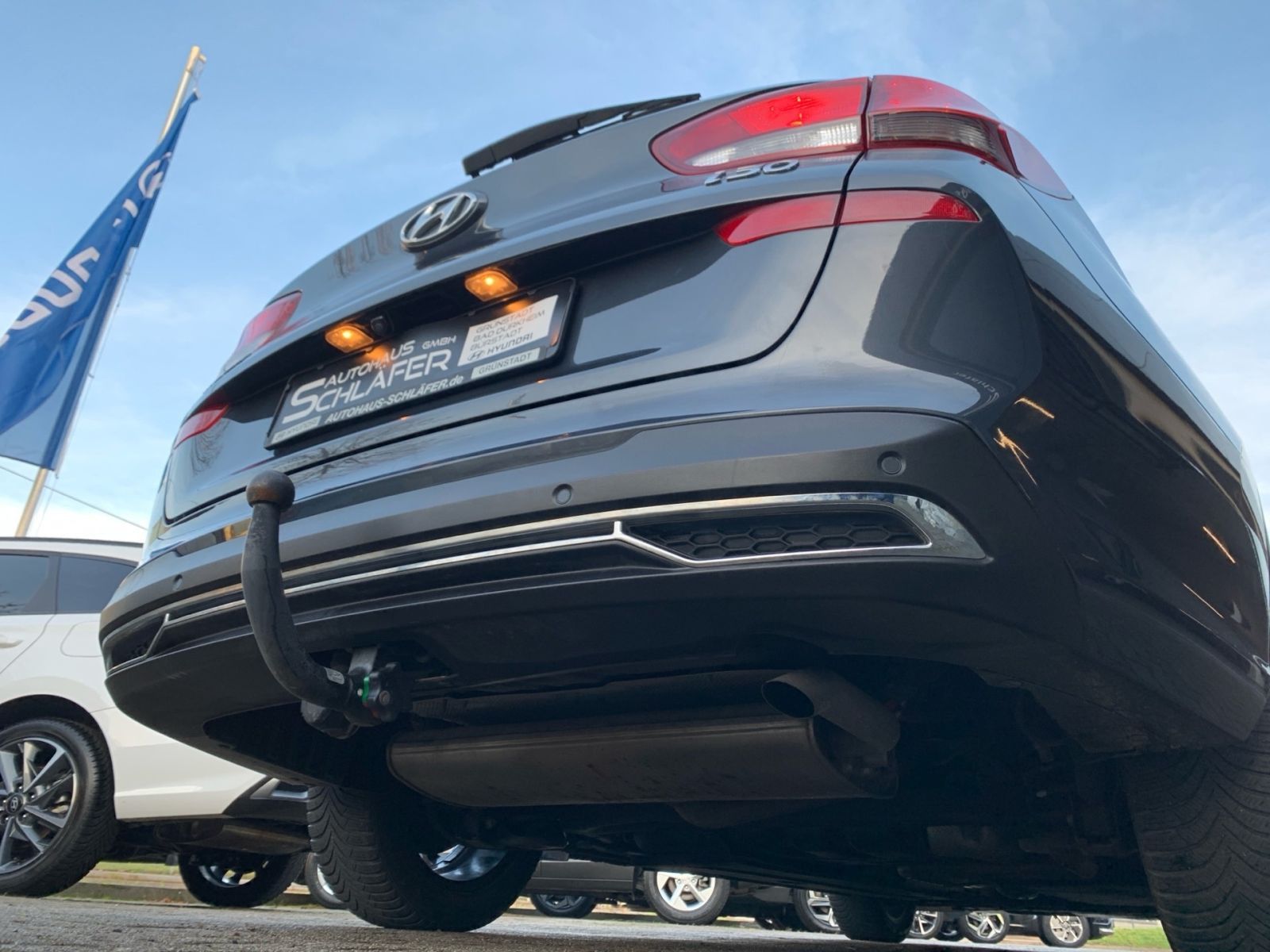 Fahrzeugabbildung Hyundai i30 Kombi 1.0 T-GDI Intro Edition Mild-Hybrid AH