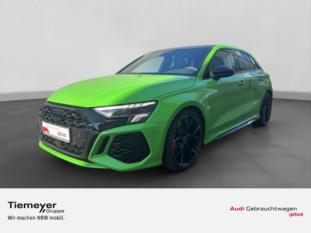 AUDI RS3 Sportback Q PANO LM19 RAUTE KAMERA