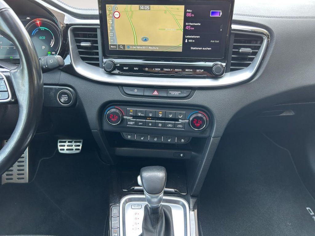 Fahrzeugabbildung Kia Ceed SW 1.6 GDI DCT OPF Plug-in-Hybrid Platinum