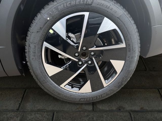 Grandland 1.2 DI Hybrid 48 V Automatik GS (K)