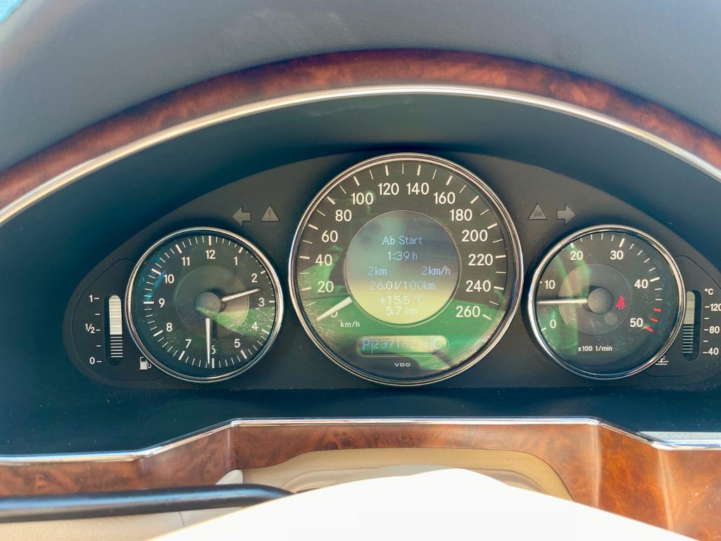 Mercedes-Benz CLS 320