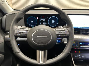 Hyundai KONA - 8