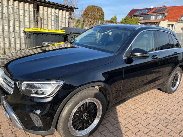 Mercedes-Benz GLC 200d 4 Matic 9G