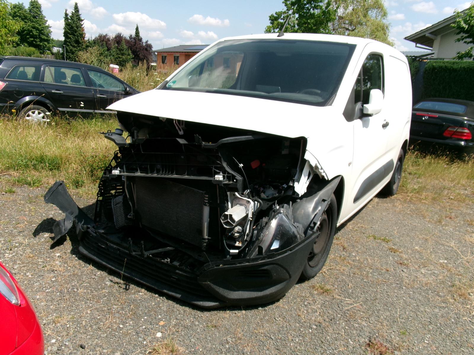 Opel Combo  1.5 CDTI  Cargo Edition