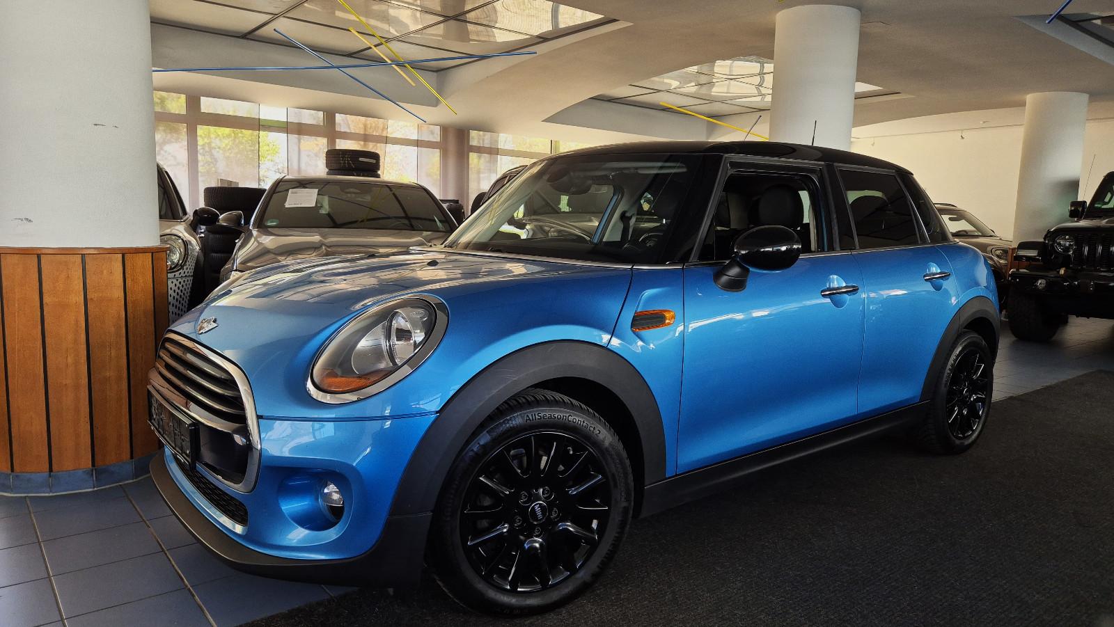 MINI Cooper 5-trg/16"Alu/AUX/BT/Navi/PTS/SHZ/1.Hand