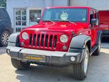 Jeep Wrangler Unlimited / Cabrio Sport Euro5 - Jeep Wrangler: Rot
