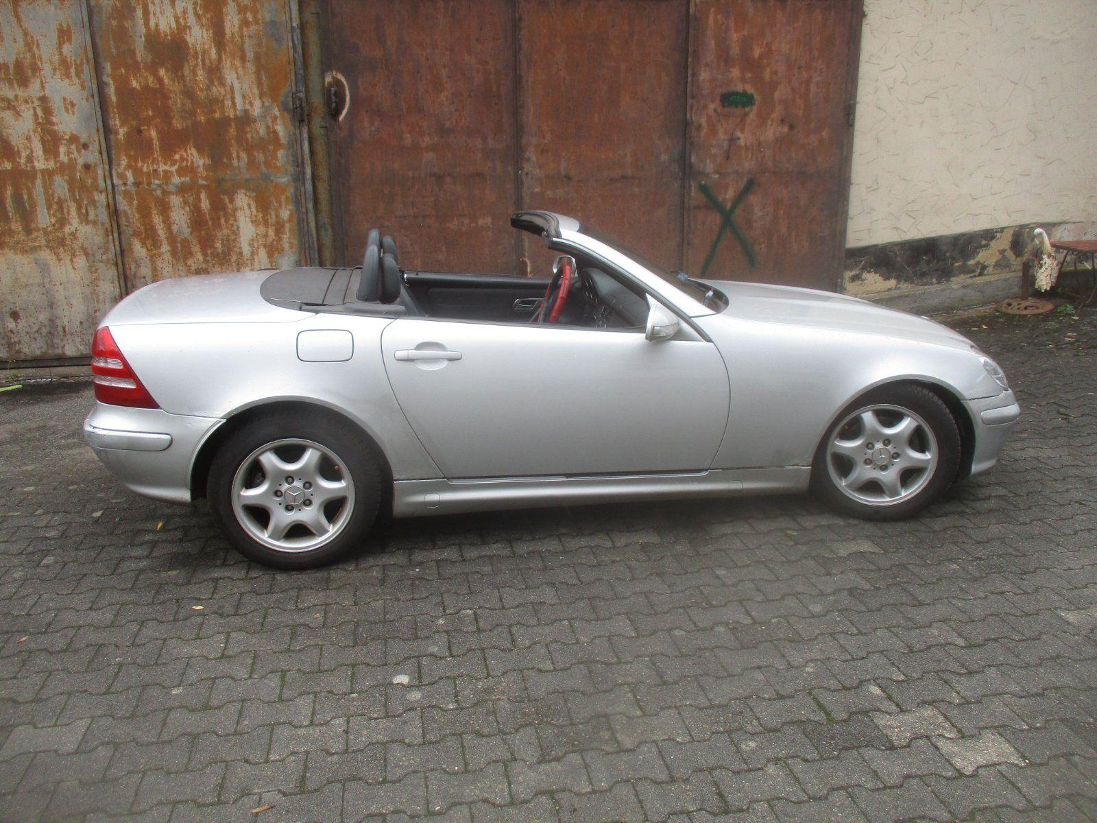 Mercedes-Benz SLK 200