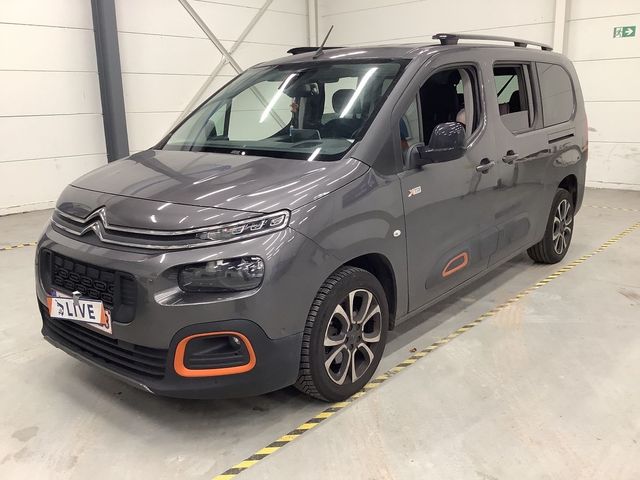 Citroën Berlingo XL PureTech 130 EAT8 SHINE+NAVI+7 SITZE