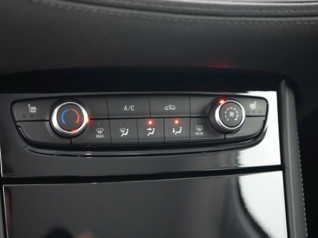 Grandland X 120 JAHRE+360°KAMERA+LED+NAVI+PARKAS