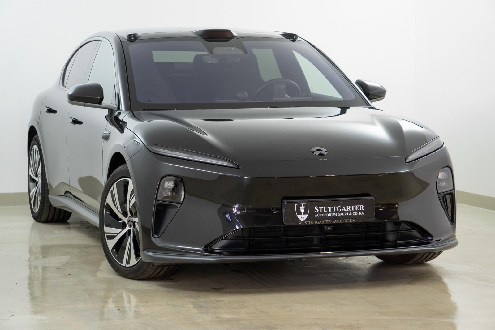 NIO ET5