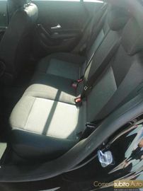 Mercedes CLA 180 Shooting Brake - 11