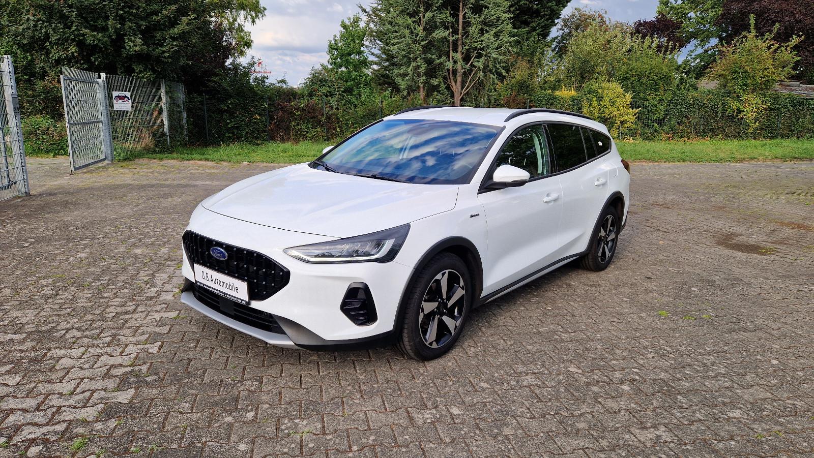 Ford Focus  Turnier Active X 1.5 EB LED B&O aAHK Rf