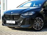 BMW 223i Active Tourer M-Sport 19" ACC AHK GSD HuD - BMW 223 Active Tourer in Duisburg