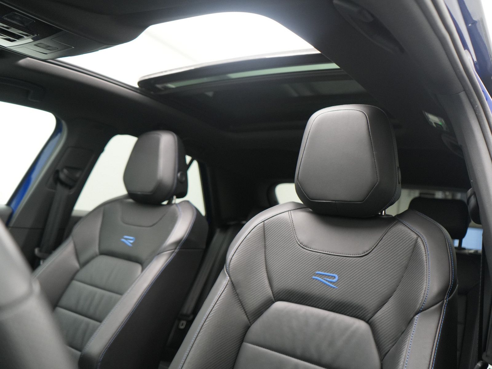 Volkswagen T-Roc - Bild 4