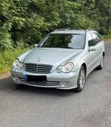 Mercedes-Benz Mersedes benz 220 - Mercedes-Benz 220 aus 2004