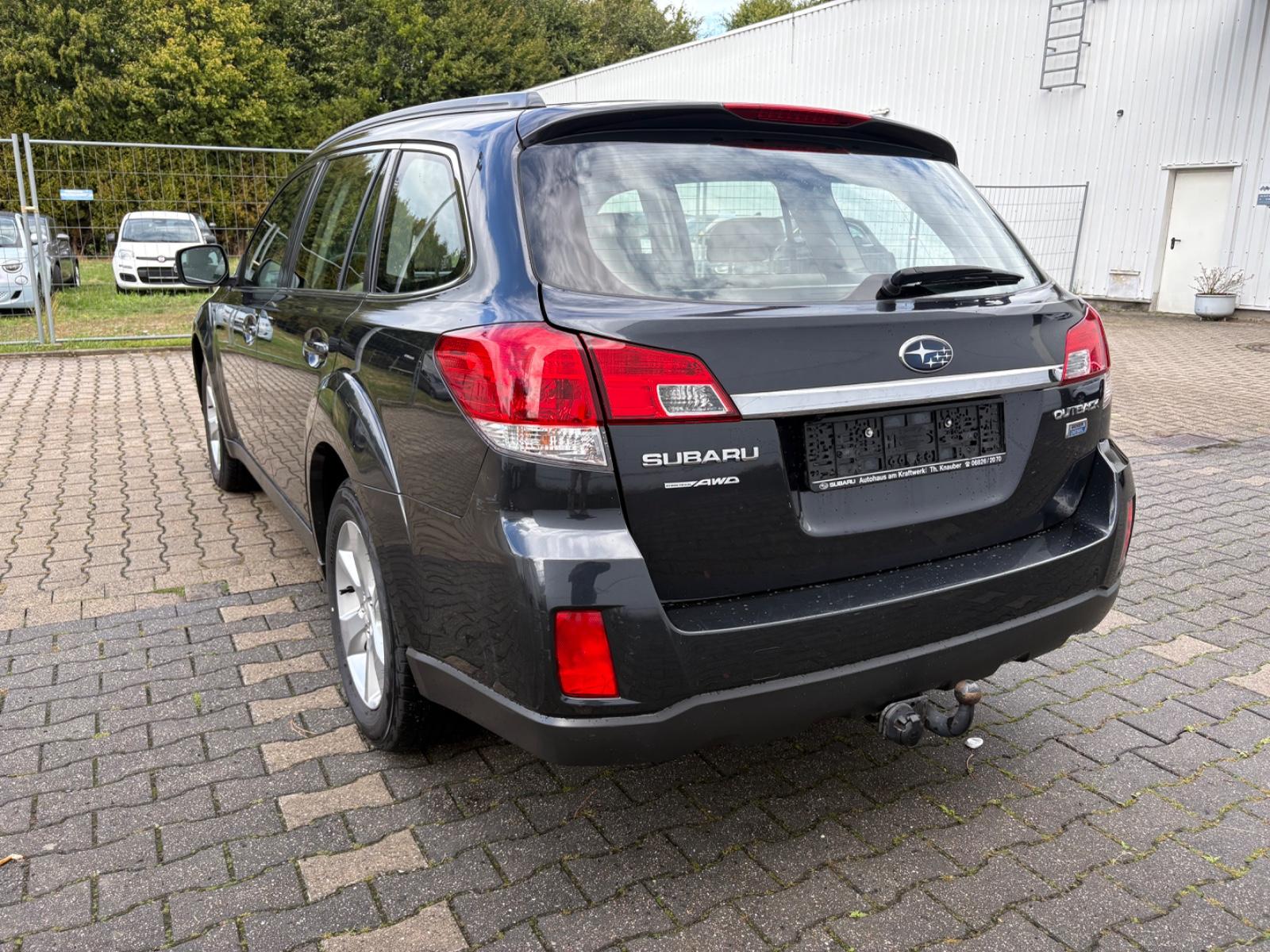 Subaru Legacy Kombi/ Outback Comfort/ Automatik/Leder