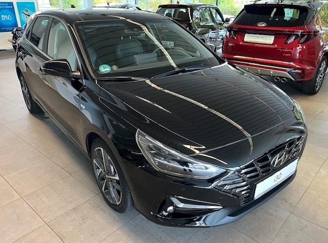Hyundai i30 1.5  Prime, Autom. Pano-Dach, LED, Vollausst