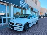 BMW Bmw 320 320i 4 porte - BMW 320 aus 1991: 320i
