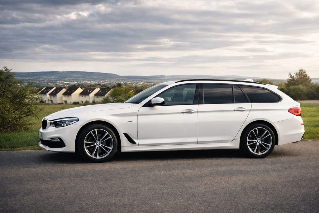 Image of BMW 520