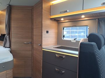 Weinsberg CaraLoft Ford 650 MF Sofort Verfügbar