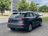 Audi Q5 quattro sport 3.0L S-LINE/ALCANTARA/SHZ/NAVI/ - Audi Q5 mit Diesel-Antrieb: Geländewagen