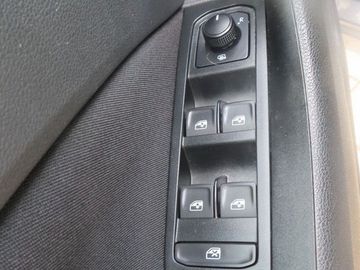 Fotografie 15 des Skoda KAMIQ Tour 1.5 DSG NAVI AHK